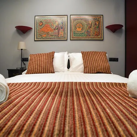 Luxury B At Mitropoleos-aristotelous Square Lägenhet *